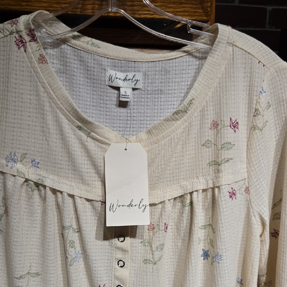 Wonderly Cream Floral Button-Down Waffle Top